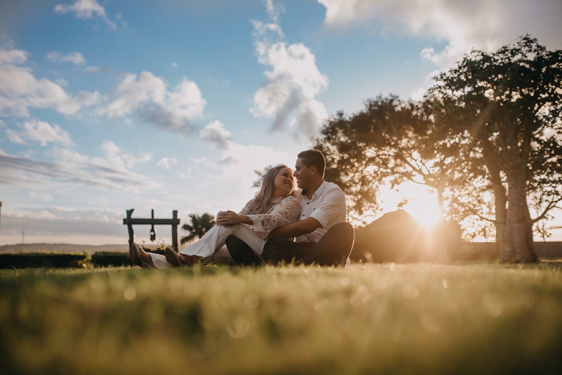 011 ensaio romantico casal campo por do sol