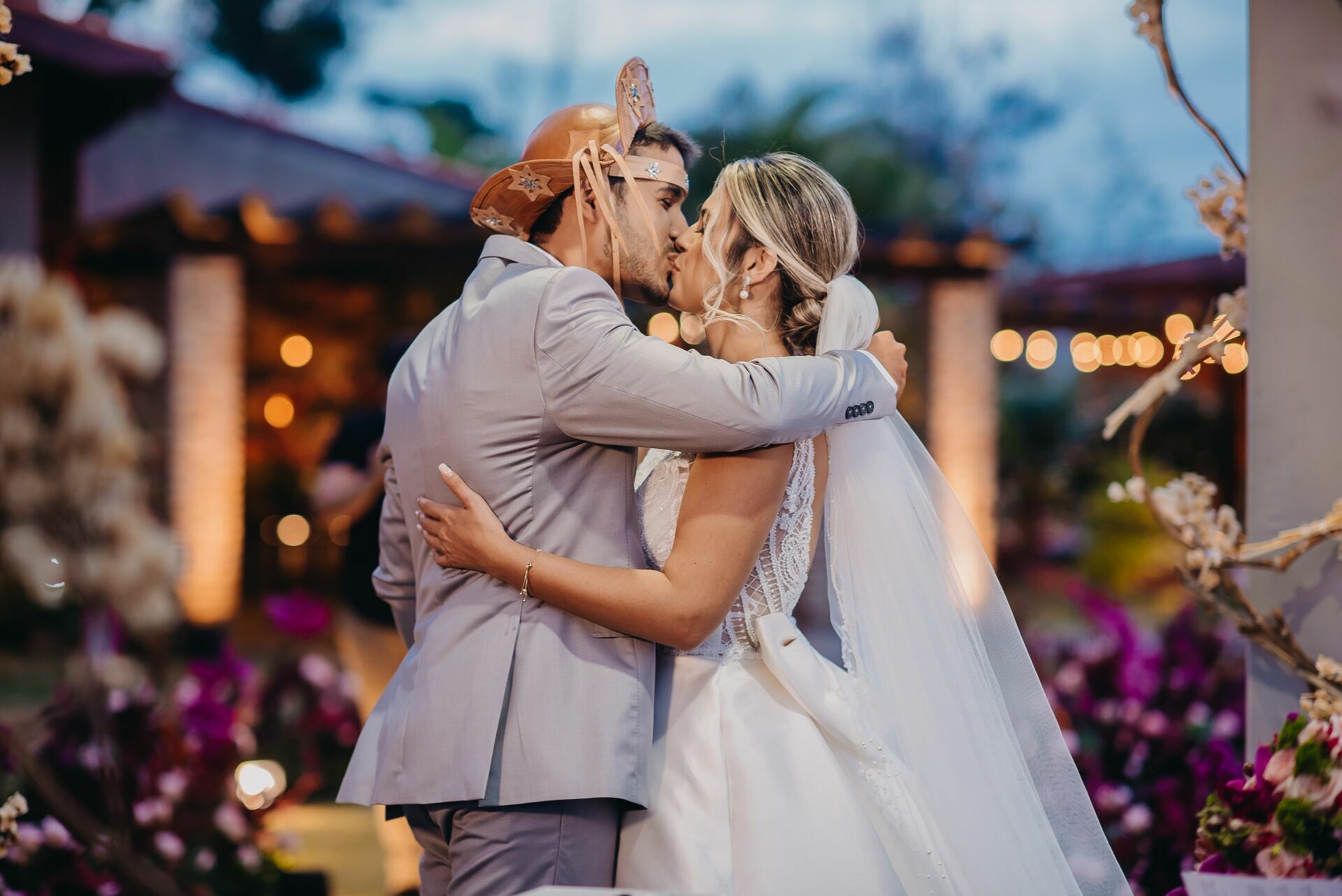 Foto Alline e Ralf - Casamento - Imagem 26